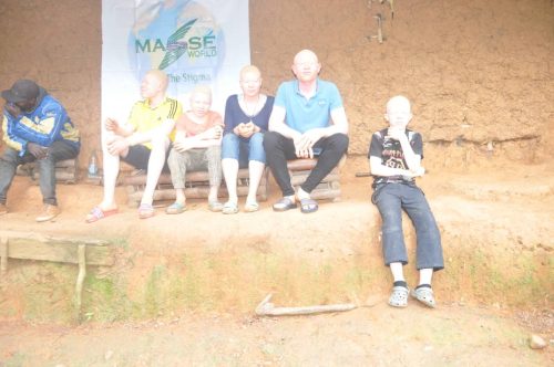 Recipients-of-Back-to-School-supplies-drive-receiving-their-school-supplies1